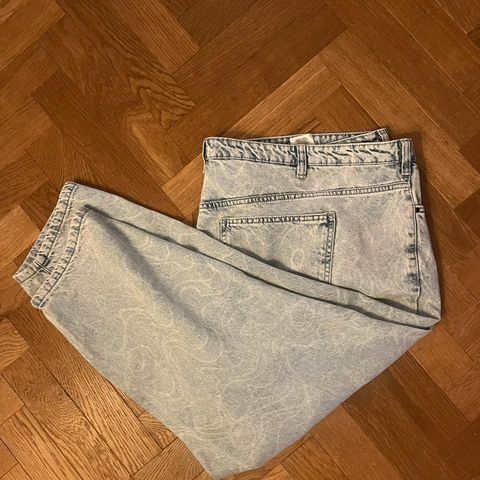 Kjempekule jeans fra Zizzi