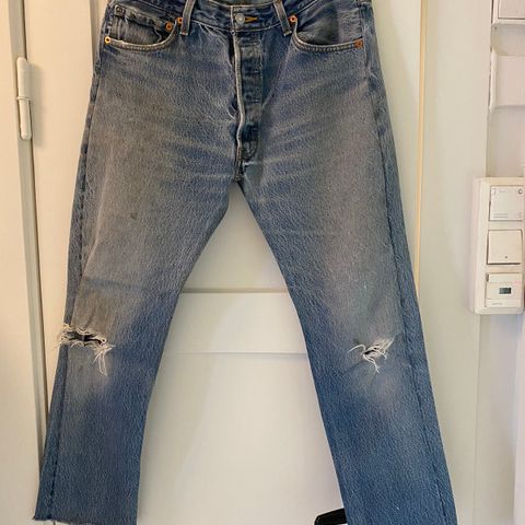 Levis Re/Done high rise cropped