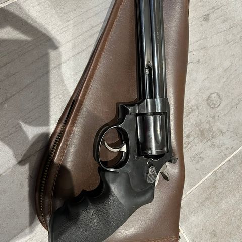Taurus 357 Magnum 6’’