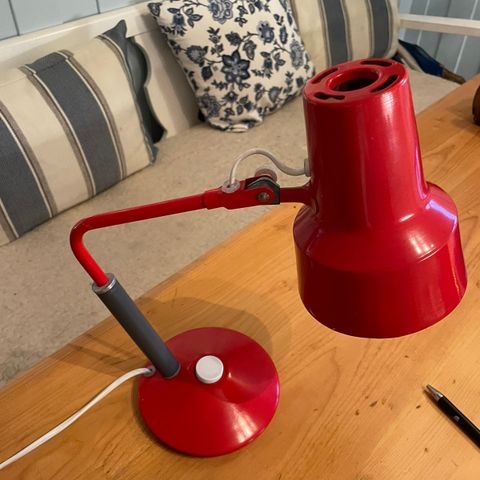 «Feilfri» Jac. Jacobsen designlampe og 2 stk vintage sengelamper