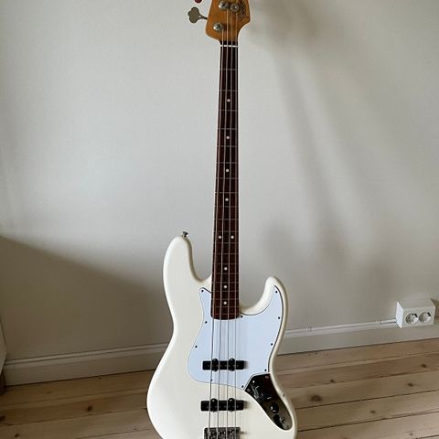 Fender 60`s Jazz Bass