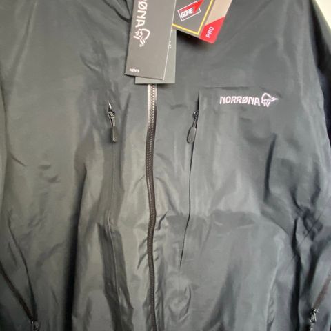 Ny Pris !! Norrøna gore Tex jakke 2xl