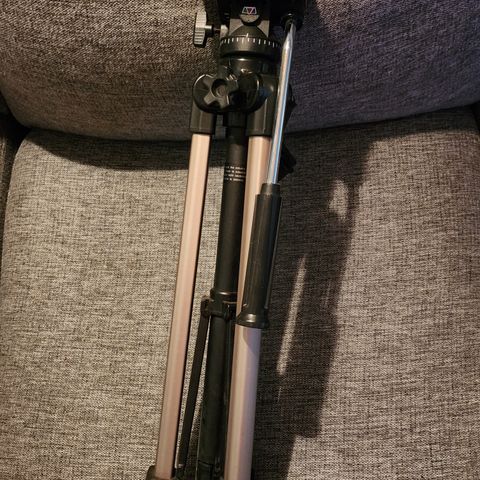 Tripod