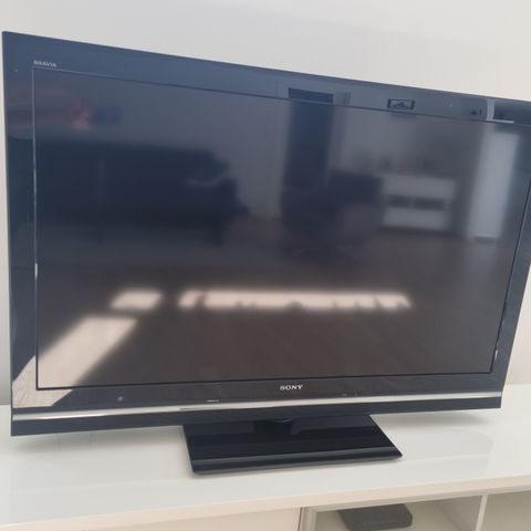 Sony 52 tommers LCD TV til salgs