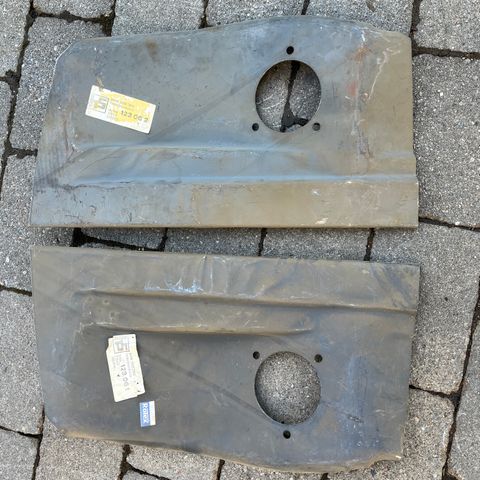 BMW e3, 2500/2800 topp plate støtdemperfeste foran