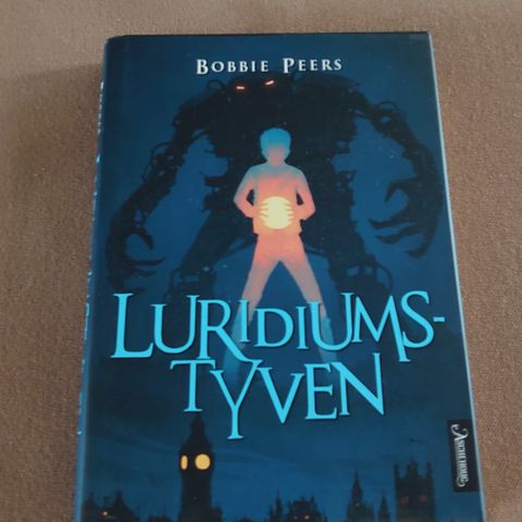 Bobbie Peers - Luridiumstyven