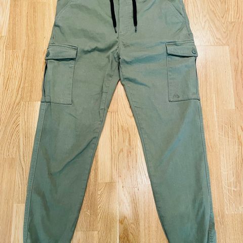 Vailent Army grønn bukse str L