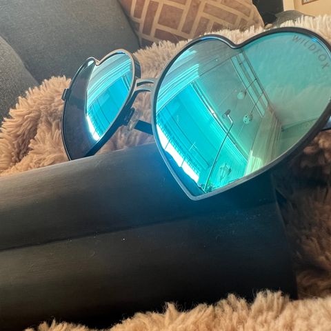 Wildfox heart sunglasses