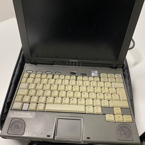 Compaq Armada 4220T