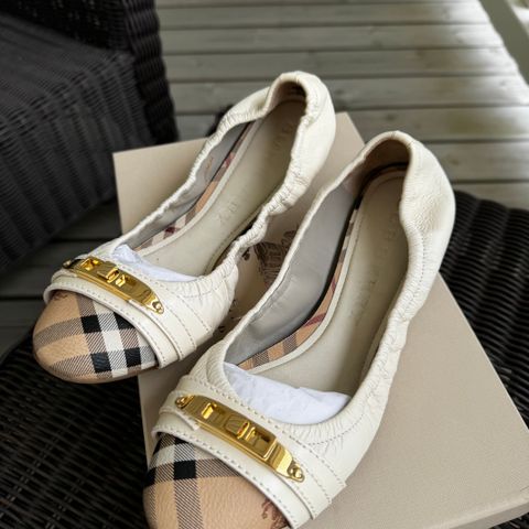 Burberry ballerina sko