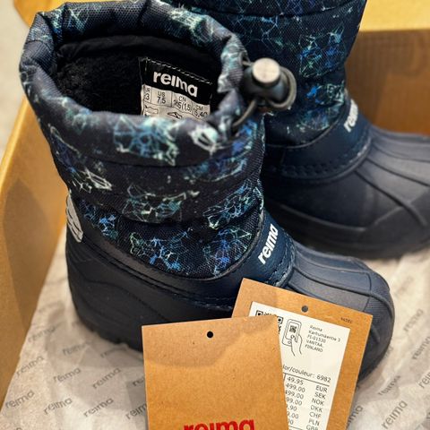 Reima winter boots Size 22EUR / 7.5 US / 165 CN / 15.40CM