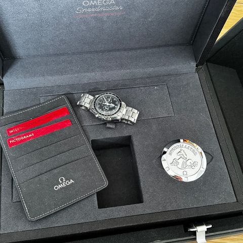 Omega Speedmaster Moonwatch Professional 42mm