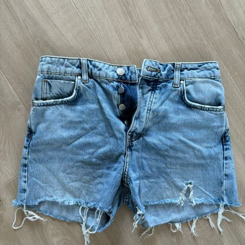 Olashorts fra Never Denim