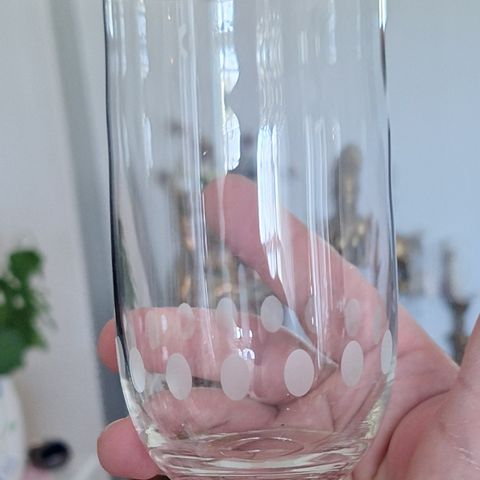 2 glass. Usikker på produsent