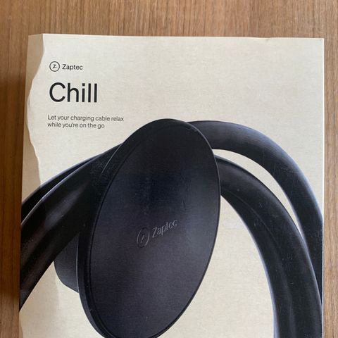 Zaptec Chill — Kabelholder / kabeloppheng til ladekabel