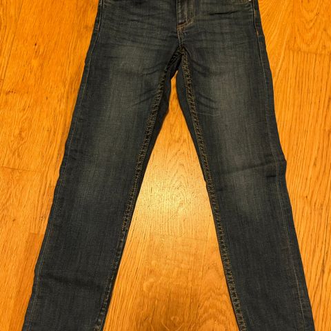 Nye jeans Polarn O Pyret