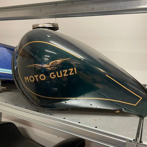 Tank til Moto Guzzi Nevada 750