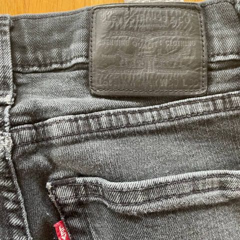 Levis 510 jeans