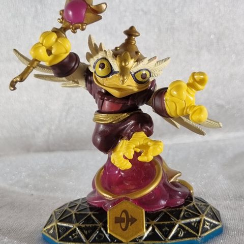 Hoot Loop Skylander