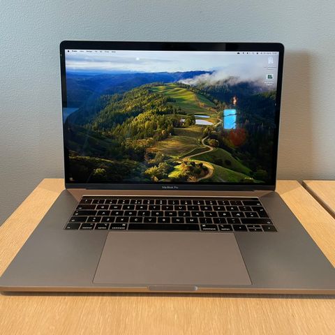 MacBook Pro 15, 2018 Space Grey