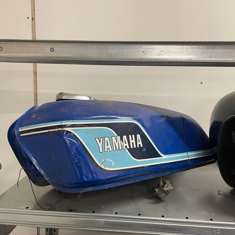 Tank til Yamaha RD selges