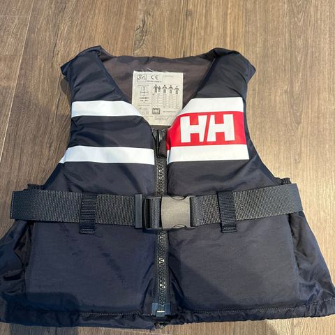 Flytevest fra Helly Hansen 30-40 kg kr 350,-