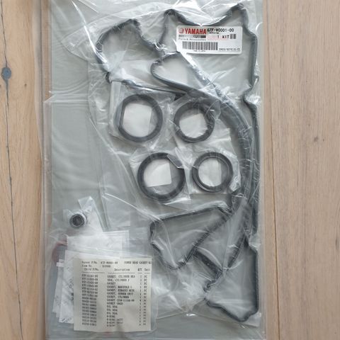 Yamaha F80/F100 Powerhead gasket set (nas)