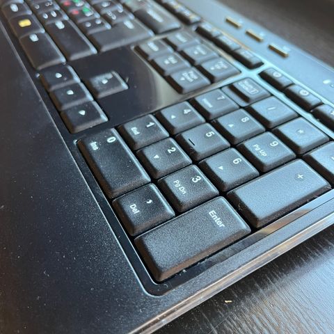 Wireless Keyboard Logitech Unifying K520