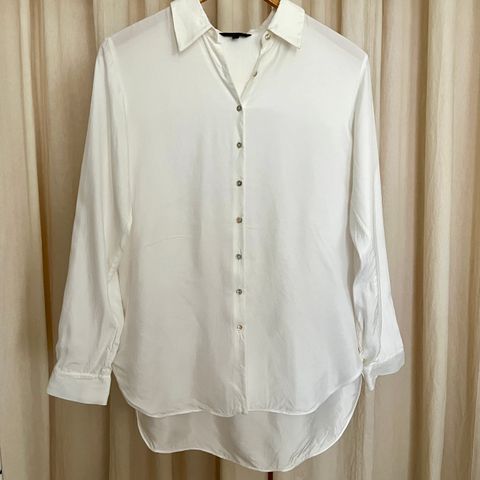 Massimo Dutti bluse / skjorte i hvitt