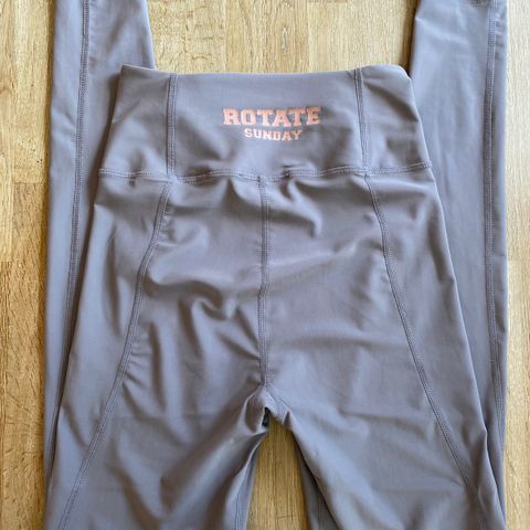 Rotate Sunday tights