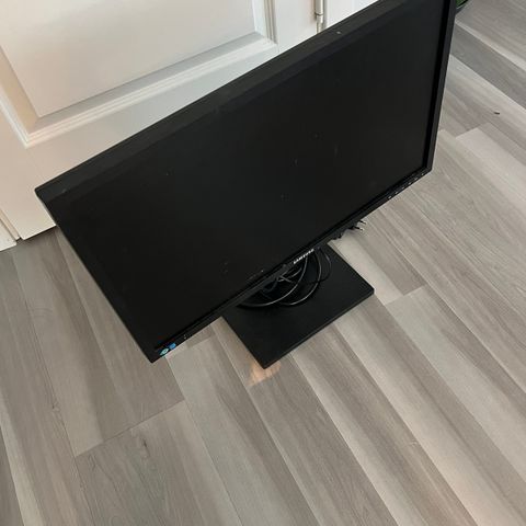 Samsung 24" Business Monitor S24E450B