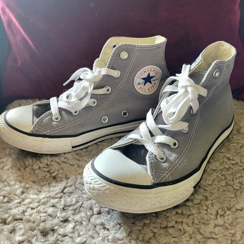 Converse sko i str. 33