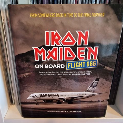 Ny Iron Maiden : On Board Flight 666 bok selges