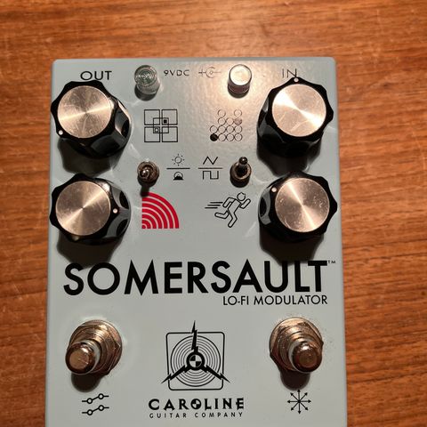 Caroline guitar company Somersault lo-fi modulator