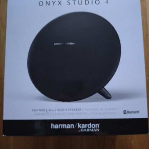 Harman Kardon onyx studio 4