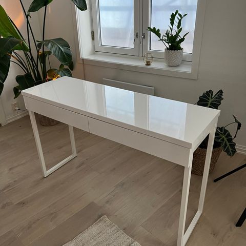 IKEA Bestå Burs arbeidsbord/skrivebord