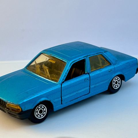 Peugeot 505 modellbil. 1:43 Norev