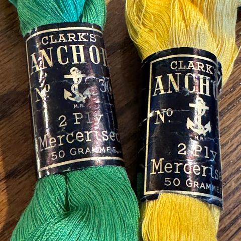 2 CLARK¨S ANCHOR NO 30 - 2 PLY MERCERISED á 50 gram