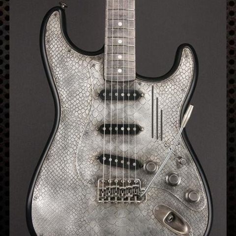 James Trussart steal o matic Stratocaster