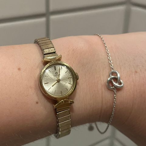 Omega klokke/armbåndsur (vintage)