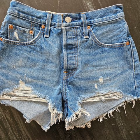 Olashorts 501 Levis str 25