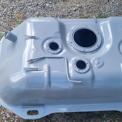 Drivstofftank, diesel tank Suzuki Grand Vitara XL7