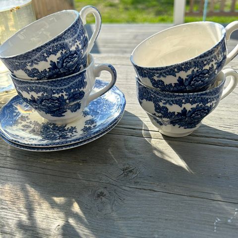 Unicorn tableware 2 kaffekopp med asjett