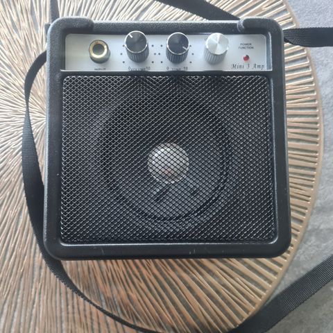 Mini 3 amp høyttalere