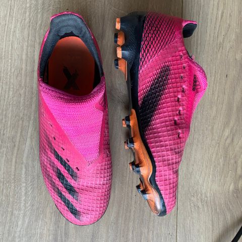 Adidas fotballsko strl 34