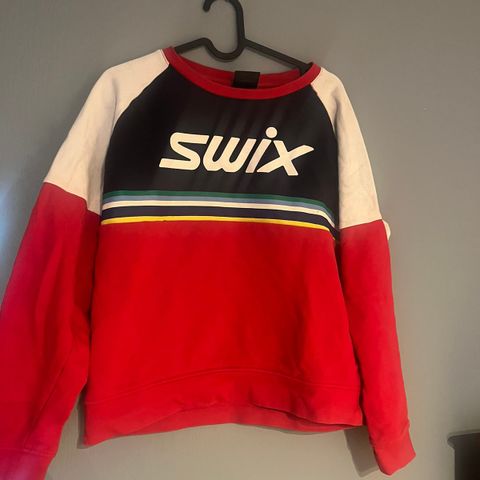 Swix genser retro modell.