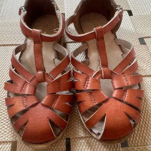 Sandaler fra Zara