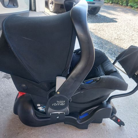 Bilstol til baby m/isofix