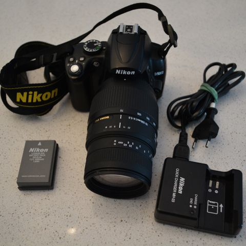 Nikon D5000 med Sigma DG 70-300