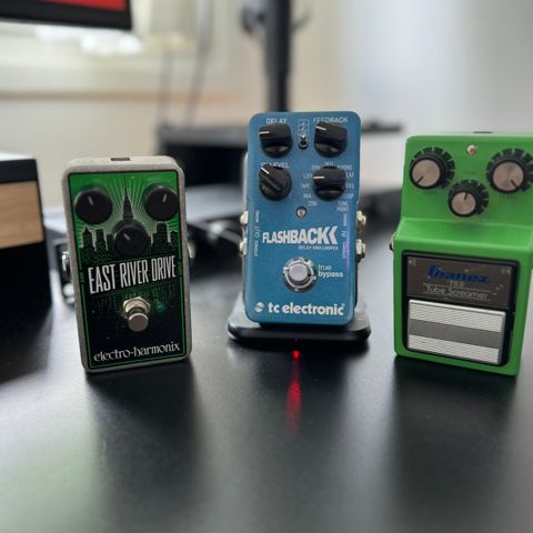 Gitarpedaler selges: EHX, TS9, FLASHBACK